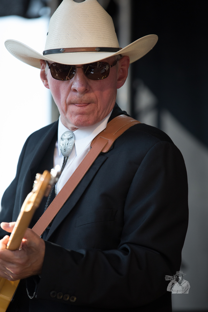  Joe Lichtenberger, 
