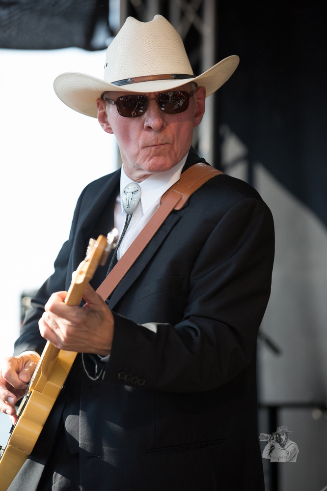  Joe Lichtenberger, 
