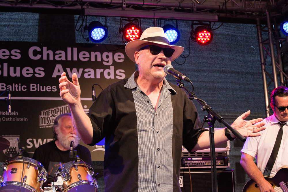 Red Fox Bluesband,  
