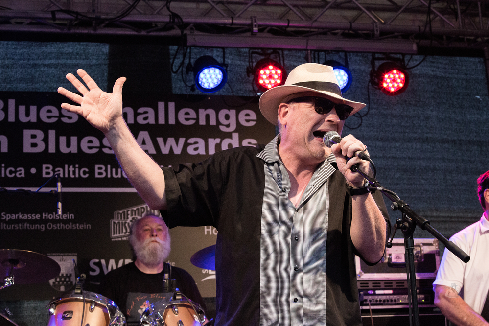 Red Fox Bluesband,  
