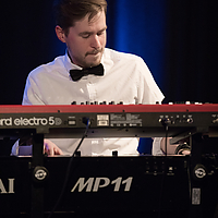 Dateiname=2R5A0749.jpg
Dateigröße=10442KB
Abmessungen: 4480x6720
hinzugefügt am: 06. Oktober 2016 2R5A0749.jpg