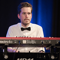 Dateiname=2R5A0797.jpg
Dateigröße=8286KB
Abmessungen: 6379x4253
hinzugefügt am: 06. Oktober 2016 2R5A0797.jpg