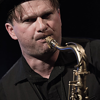 Dateiname=178A8668.jpg
Dateigröße=10235KB
Abmessungen: 3840x5760
hinzugefügt am: 08. April 2016 178A8668.jpg