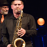 Dateiname=178A8698.jpg
Dateigröße=13451KB
Abmessungen: 3840x5760
hinzugefügt am: 08. April 2016 178A8698.jpg