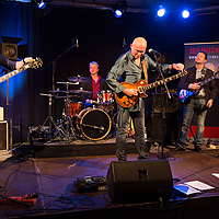 Dateiname=178A3934.jpg
Dateigröße=6252KB
Abmessungen: 5760x3840
hinzugefügt am: 17. Januar 2016 178A3934.jpg