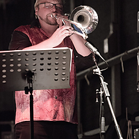 Dateiname=_N1A1809.jpg
Dateigröße=11679KB
Abmessungen: 3840x5760
hinzugefügt am: 07. September 2015 _N1A1809.jpg