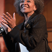 Dateiname=178A2712.jpg
Dateigröße=7738KB
Abmessungen: 3840x5760
hinzugefügt am: 04. Dezember 2015 178A2712.jpg