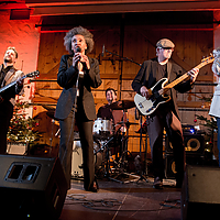 Dateiname=178A2768.jpg
Dateigröße=8027KB
Abmessungen: 5760x3840
hinzugefügt am: 04. Dezember 2015 178A2768.jpg