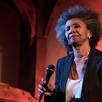 Dateiname=2F6A2797.JPG
Dateigröße=6291KB
Abmessungen: 4981x3321
hinzugefügt am: 05. Dezember 2015 2F6A2797.JPG