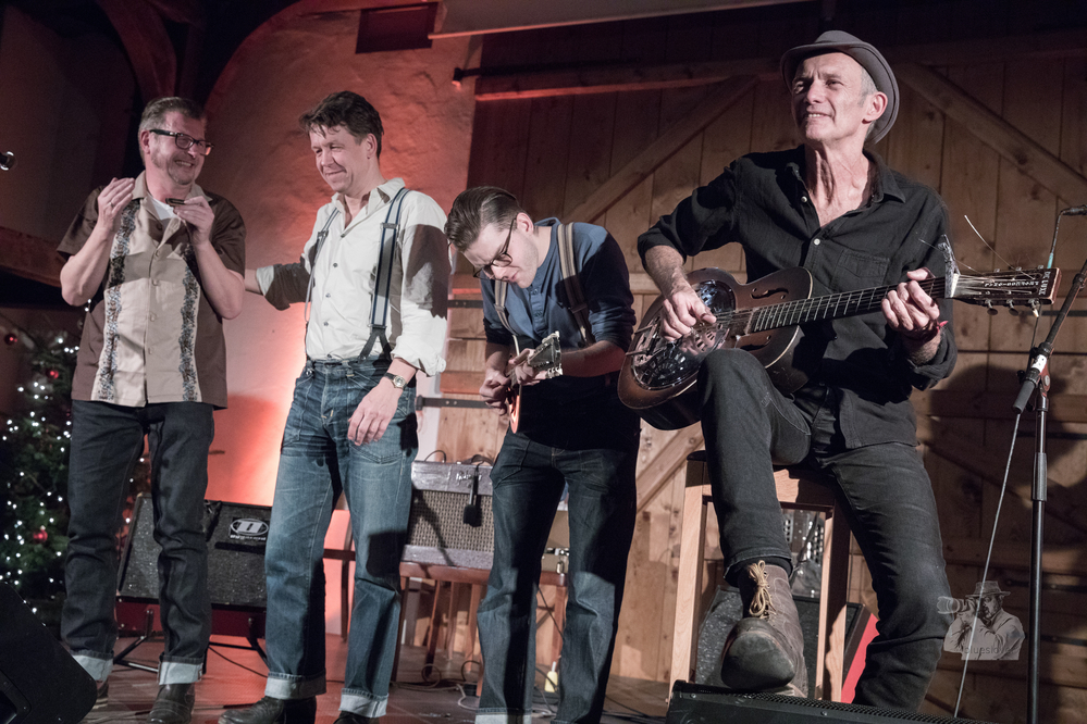  Dieter Kropp,  Peter Crow C,  Abi Wallenstein, 
