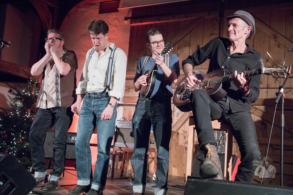  Dieter Kropp,  Peter Crow C,  Abi Wallenstein, 
