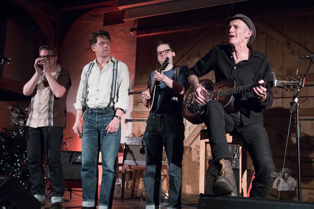  Dieter Kropp,  Peter Crow C,  Abi Wallenstein, 
