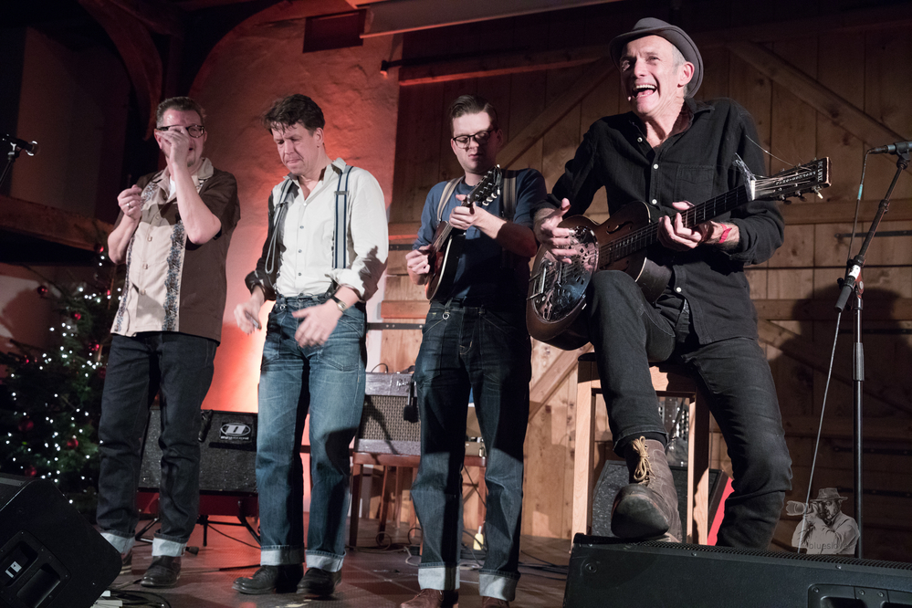  Dieter Kropp,  Peter Crow C,  Abi Wallenstein, 
