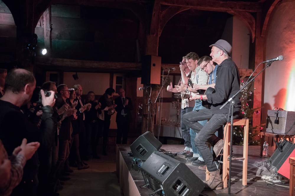  Dieter Kropp,  Peter Crow C,  Abi Wallenstein, 
