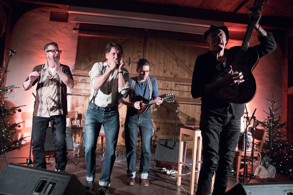  Dieter Kropp,  Peter Crow C,  Abi Wallenstein, 
