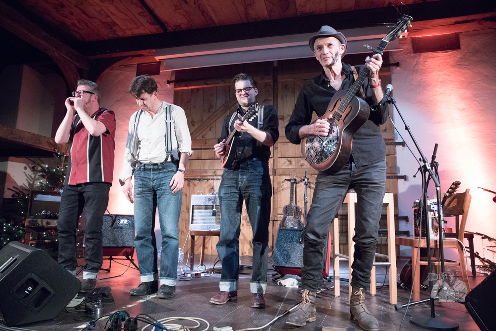  Dieter Kropp,  Peter Crow C,  Abi Wallenstein, 
