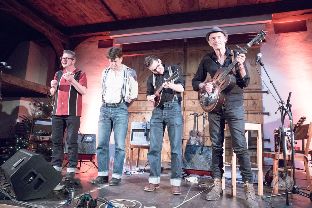  Dieter Kropp,  Peter Crow C,  Abi Wallenstein, 
