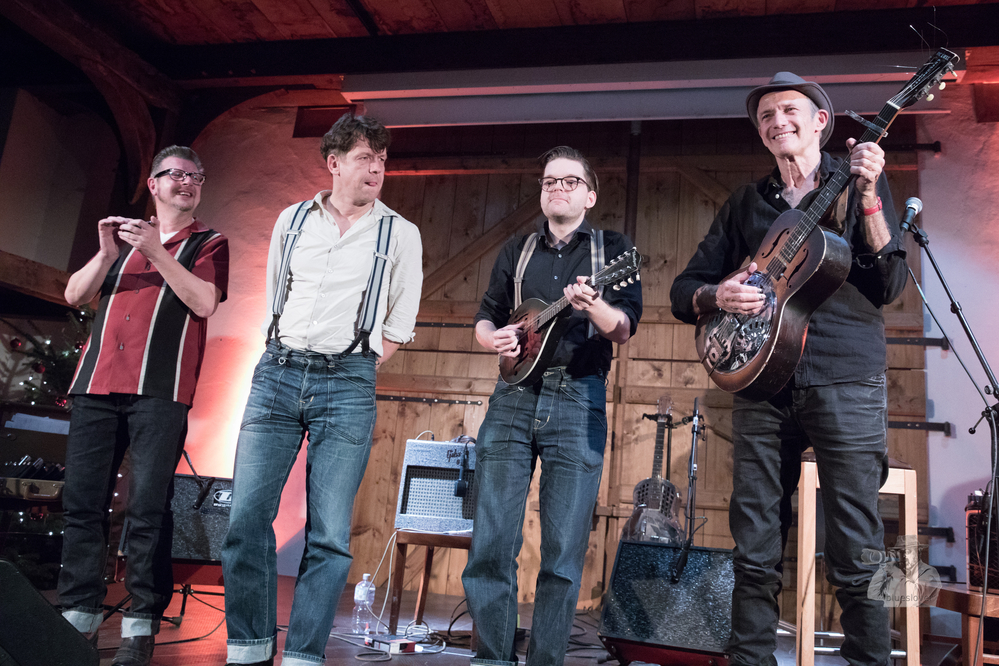  Dieter Kropp,  Peter Crow C,  Abi Wallenstein, 
