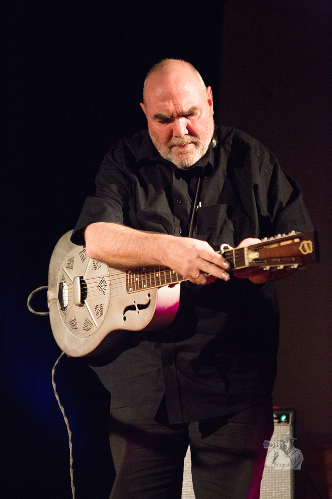  Bernd Simon, 
