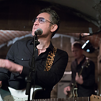 Dateiname=2R5A0650.jpg
Dateigröße=11033KB
Abmessungen: 6720x4480
hinzugefügt am: 05. Oktober 2016 2R5A0650.jpg